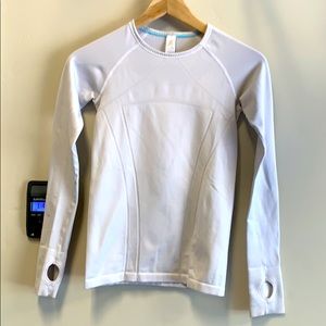 Girls Ivivva base v-neck base later